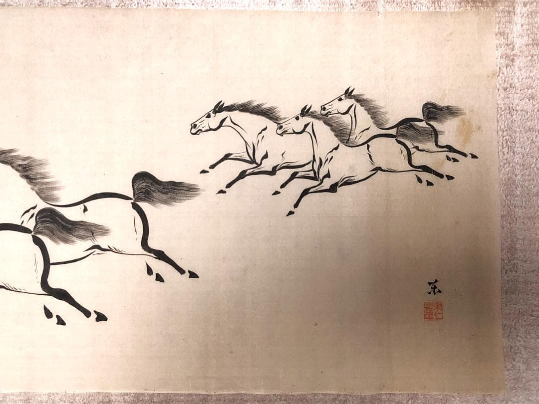 【 絵馬師・東仁雲 】　絹本墨絵　連馬　戦前作品