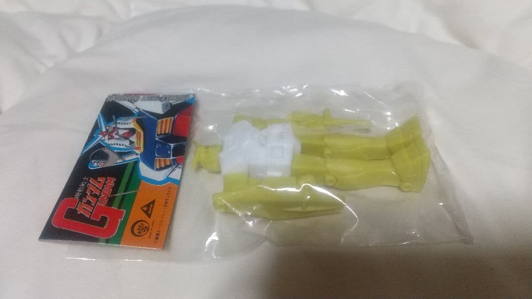 新品未開封 マーク 機動戦士ガンダム クローバー ガンダム 消しゴム フィギュア