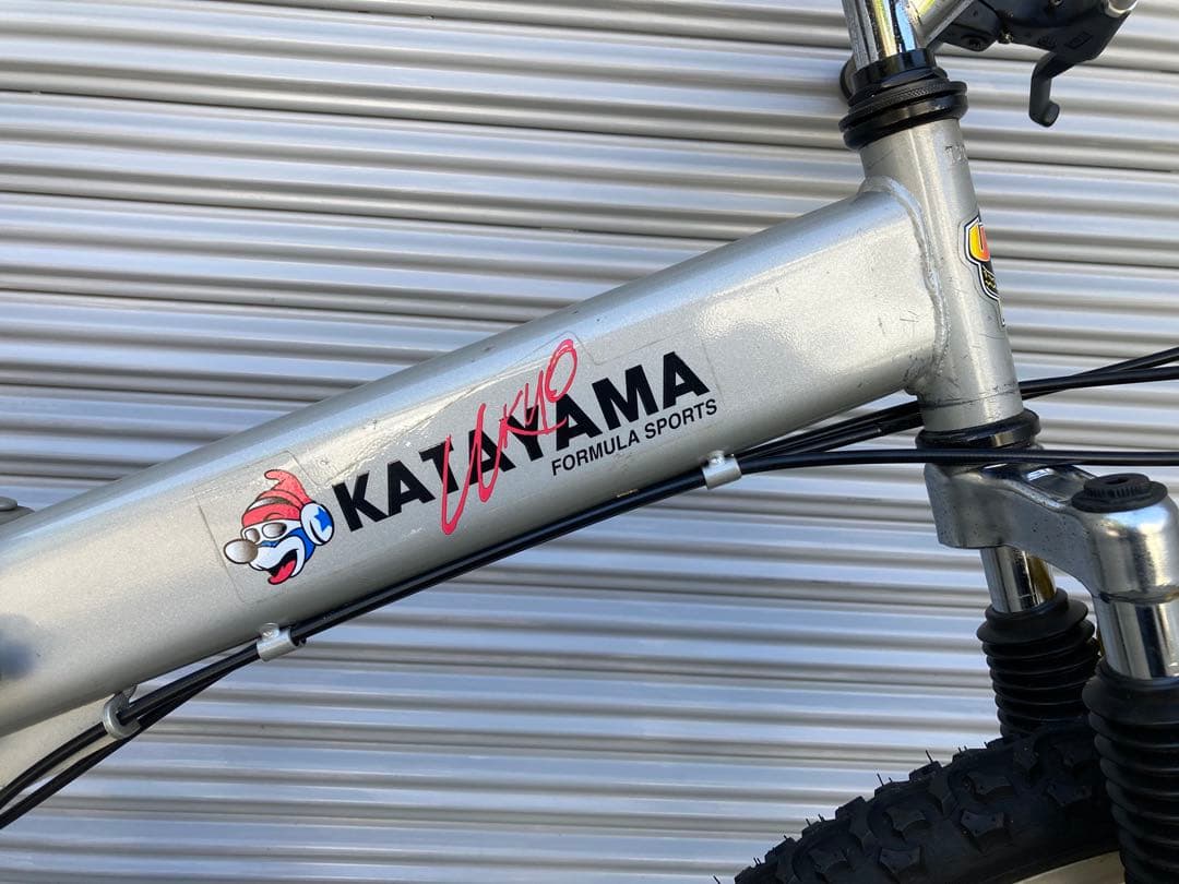 UGO片山右京モデル折りたたみマウンテンバイク　⭕️直接手渡し商品