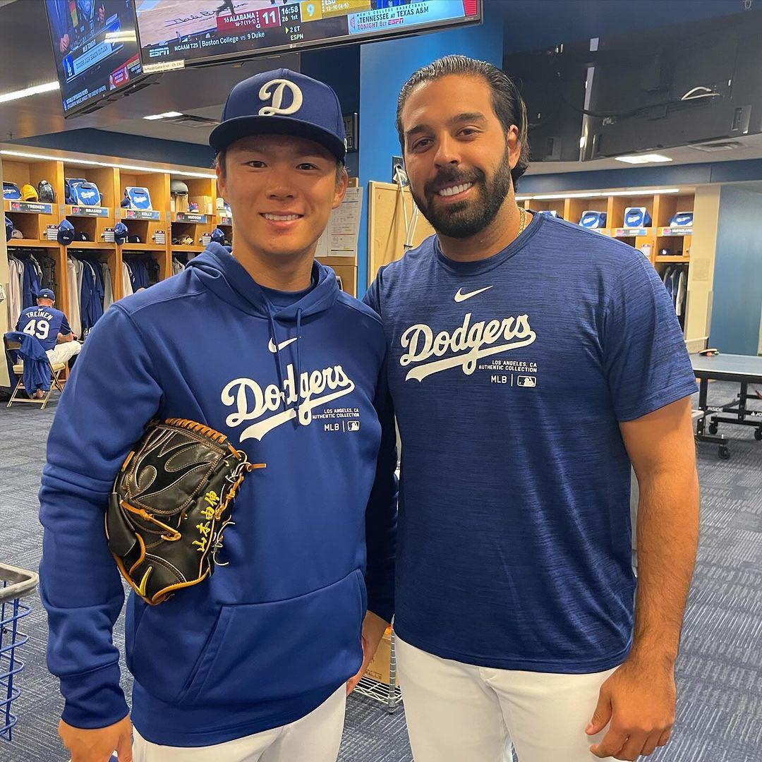【正規品】大谷翔平 MLBドジャース NIKE 選手仕様フーディー JL
