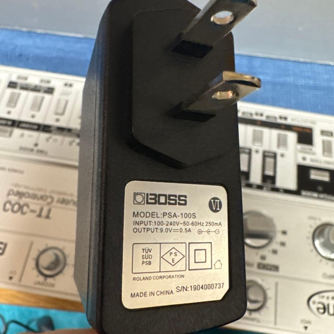 【美品】Cyclone TT-303 Bass-Bot