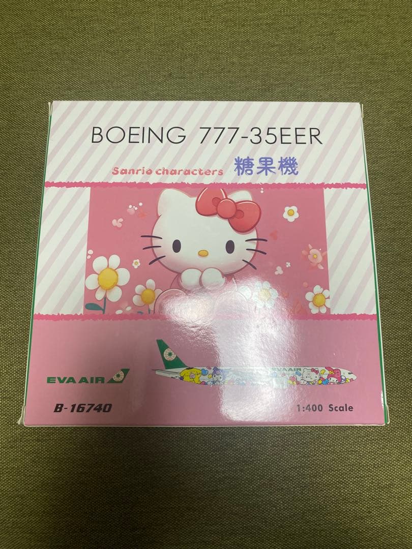 t*t様 EVA AIRサンリオキャラクター Boeing 777-35EER