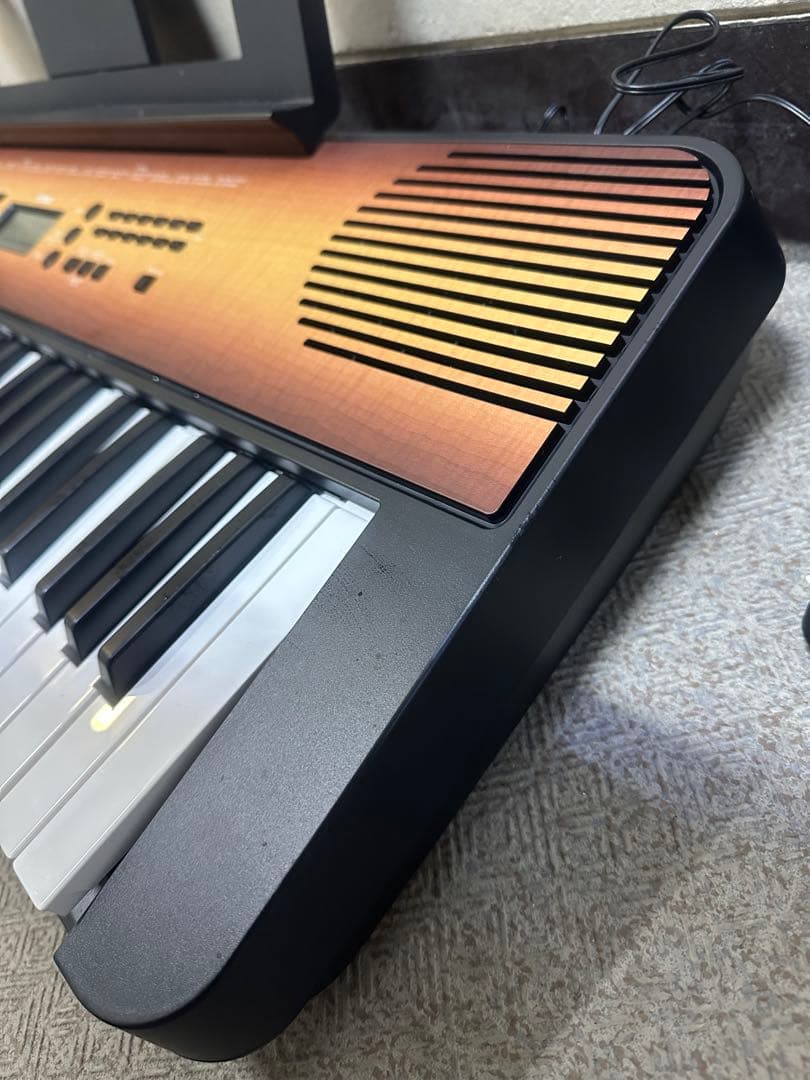 ● YAMAHA 61鍵電子キーボード　PSR-E360MA 25年製