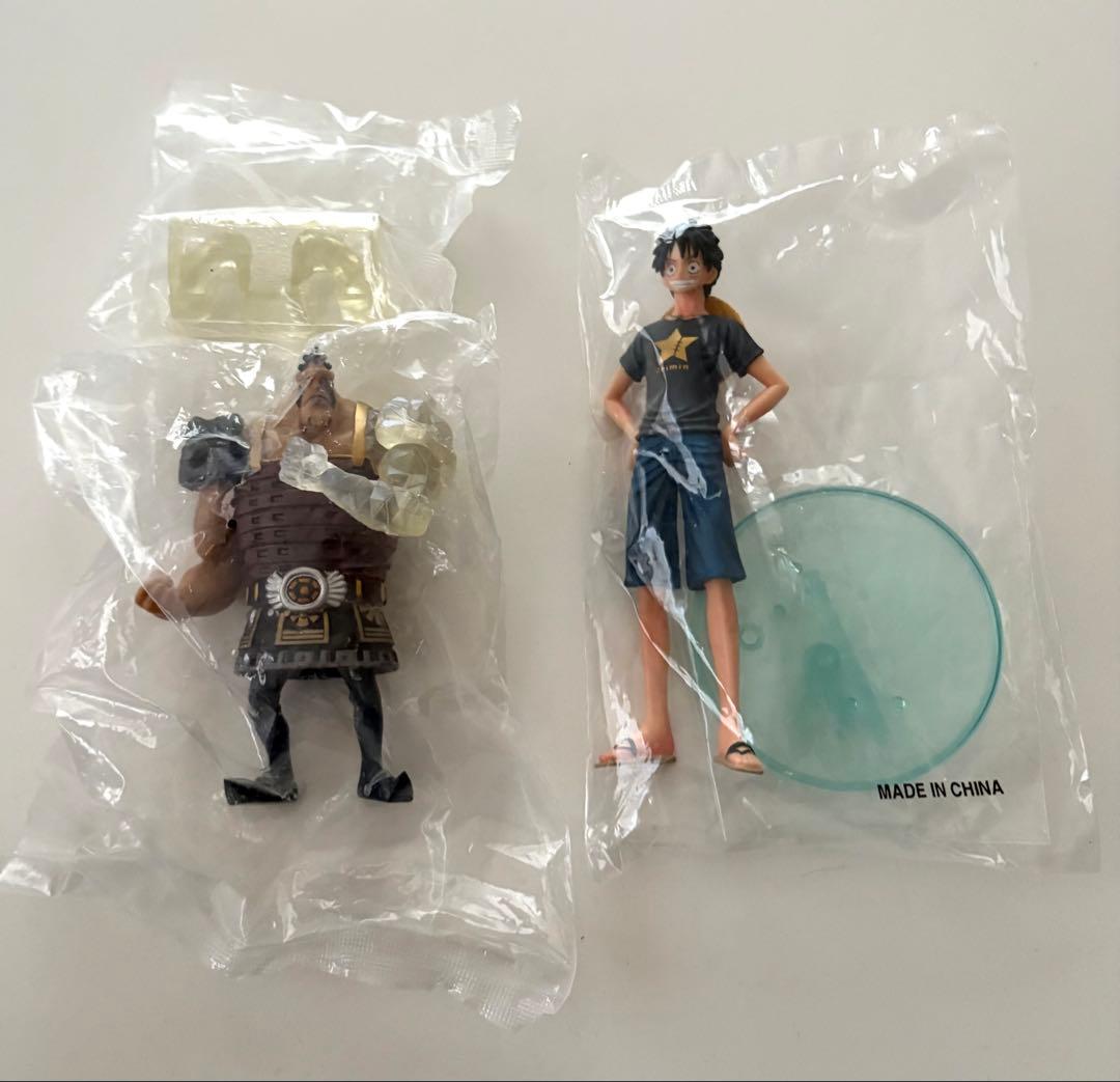 ワンピース　フィギュア他　グッズまとめ売り