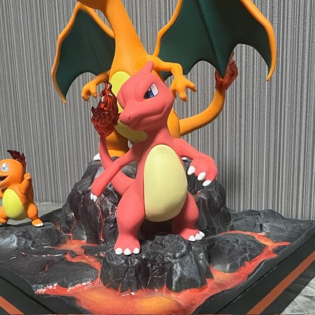 【 新品 】リザードン　リザード　ヒトカゲ　ガレキ　フィギュア　セット