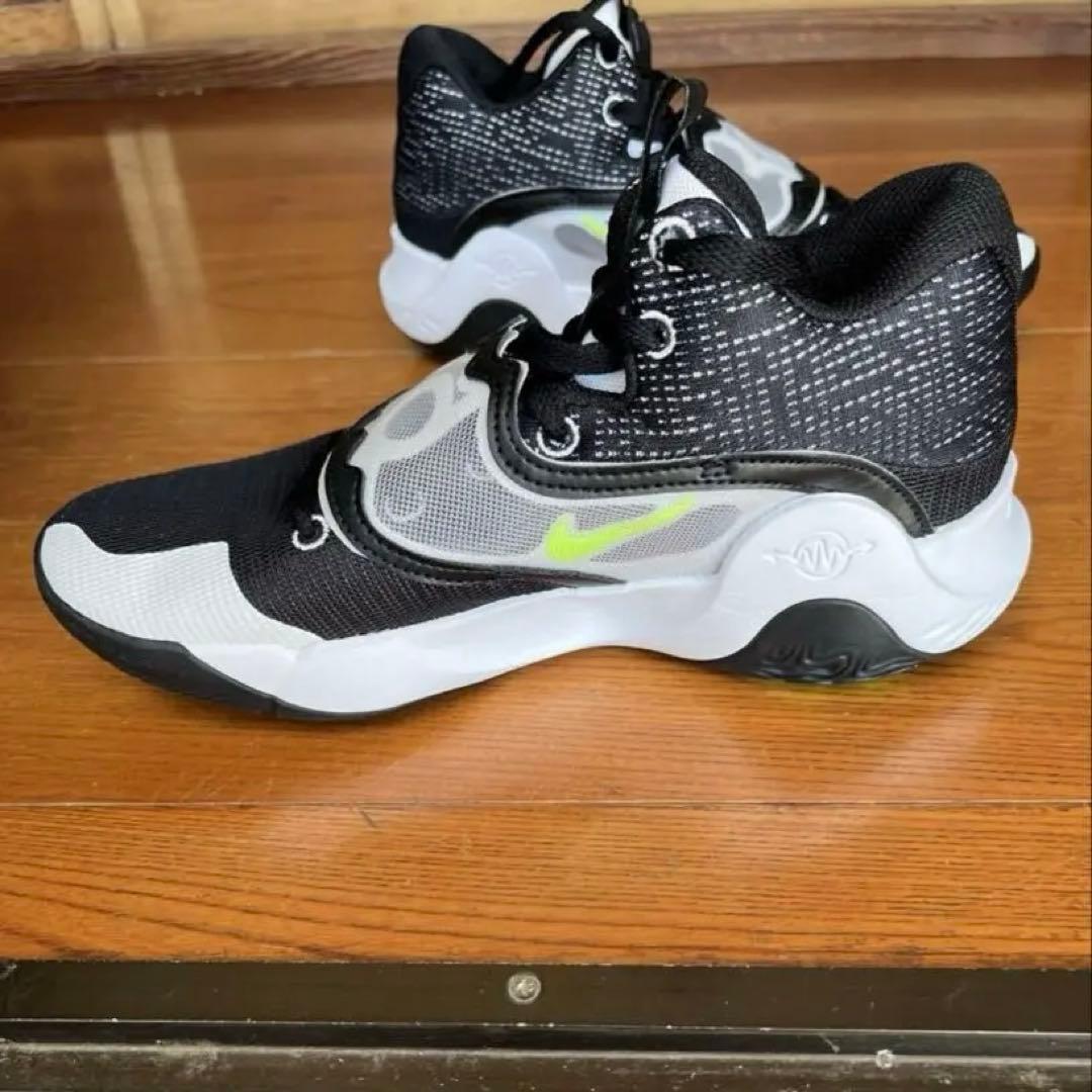 NIKE KD TREY 5 X EP 24.5cm 2回使用
