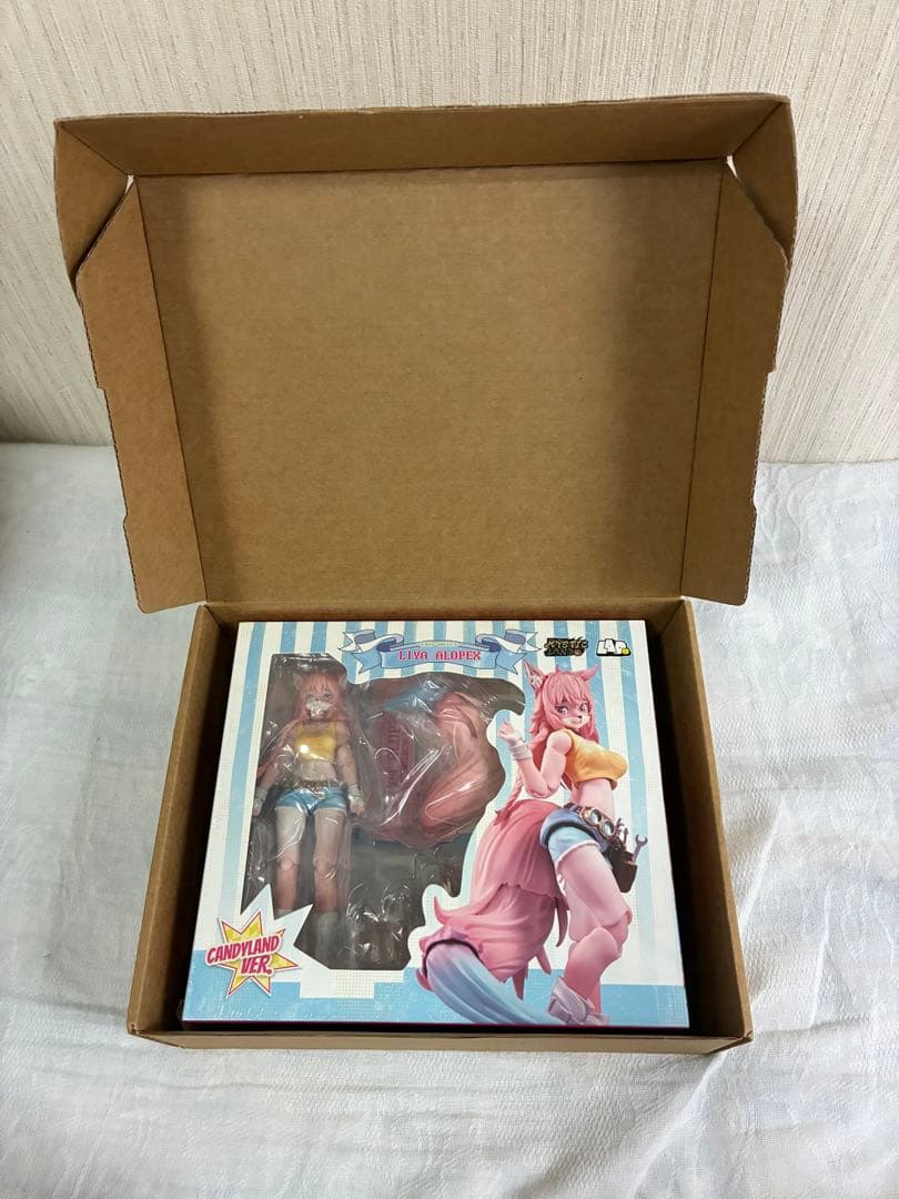 [新品未開封] LADo TOYS 整備士リヤ　Candyland Ver.