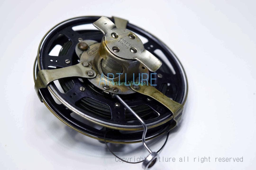 Ｈeddon ＷINONA Ｃenter pin reel b1126-343