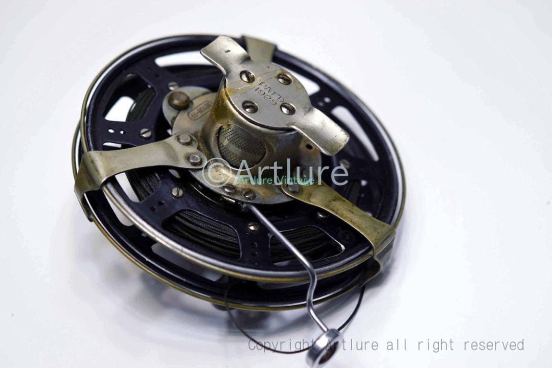 Ｈeddon ＷINONA Ｃenter pin reel b1126-343