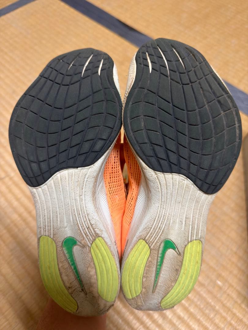 NIKE ヴェイパーフライ2 22cm