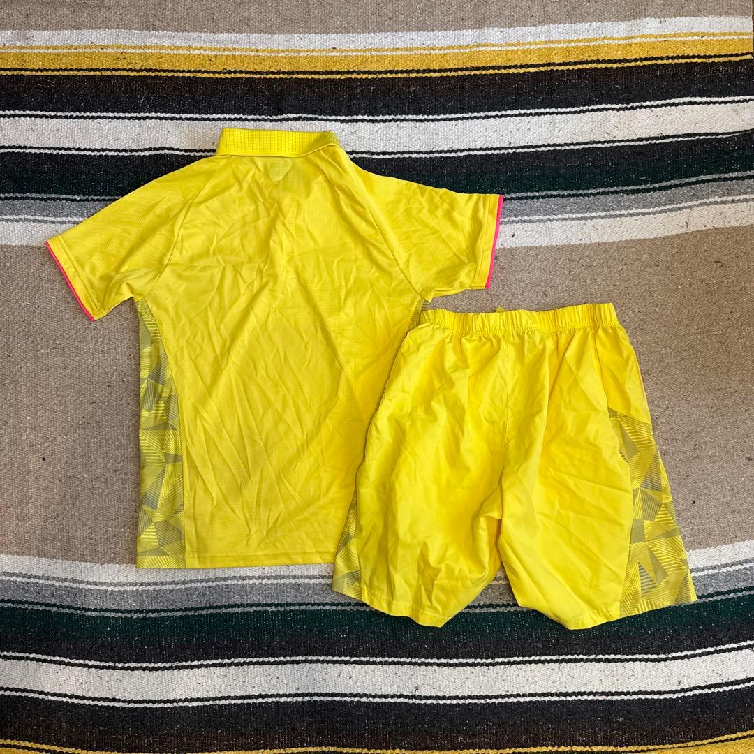 ⭐️レア　YONEX イエローポロシャツ＆ショートパンツセット M/L