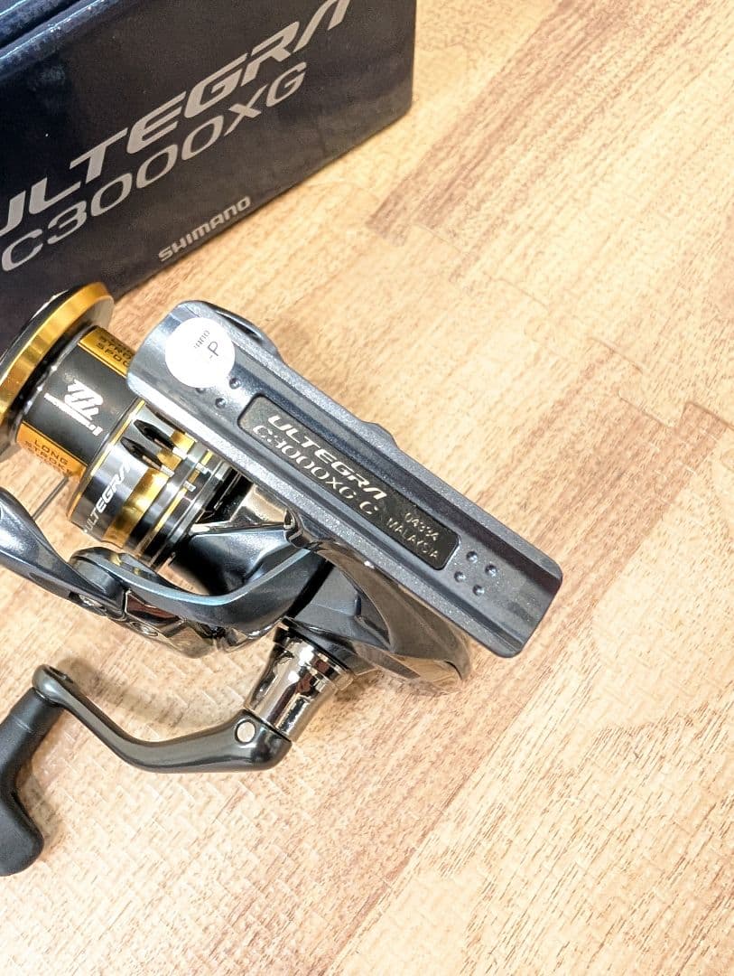 新品未使用品　シマノ 21アルテグラ C3000XG スピニングリール