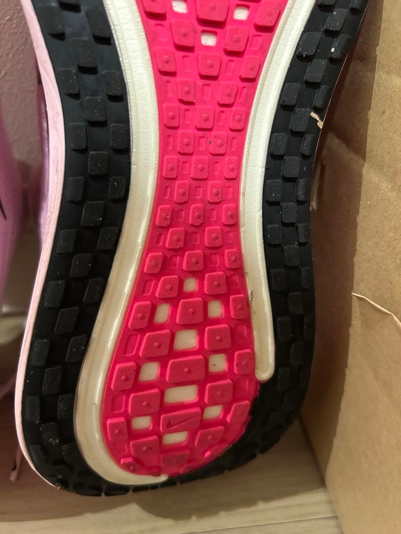 NIKE ボメロプラス　27.5cm