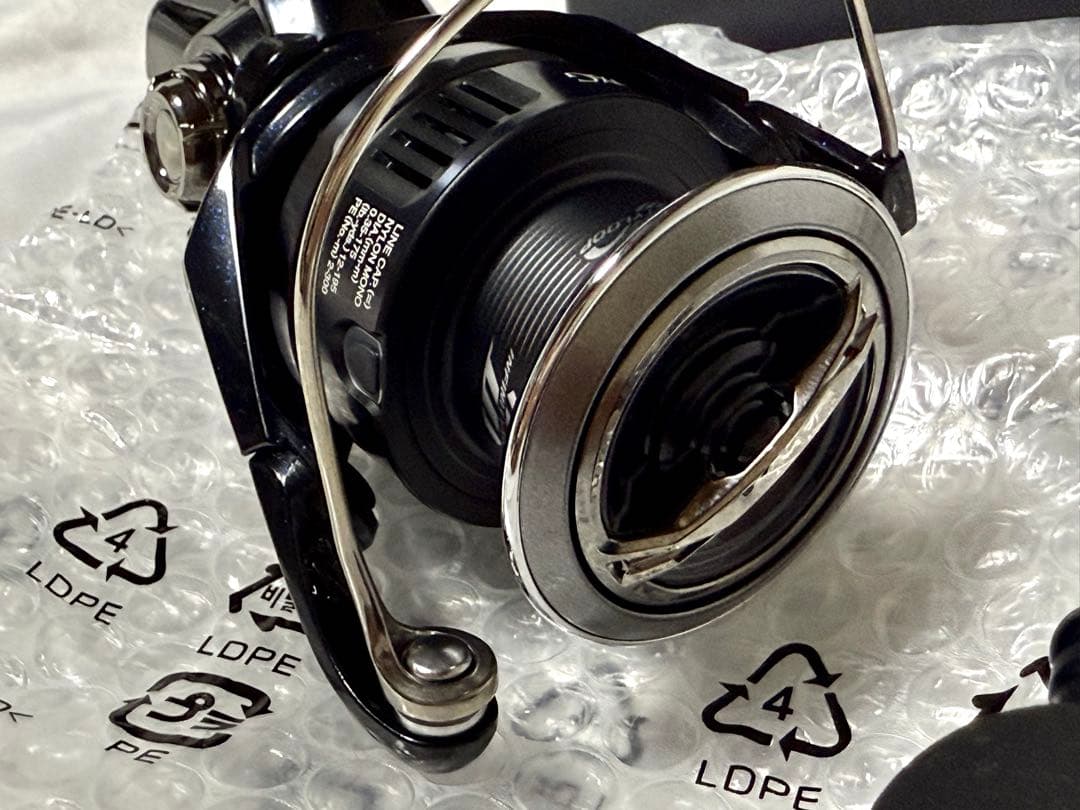 SHIMANO 25 ツインパワー XD C5000XG 新品・未使用
