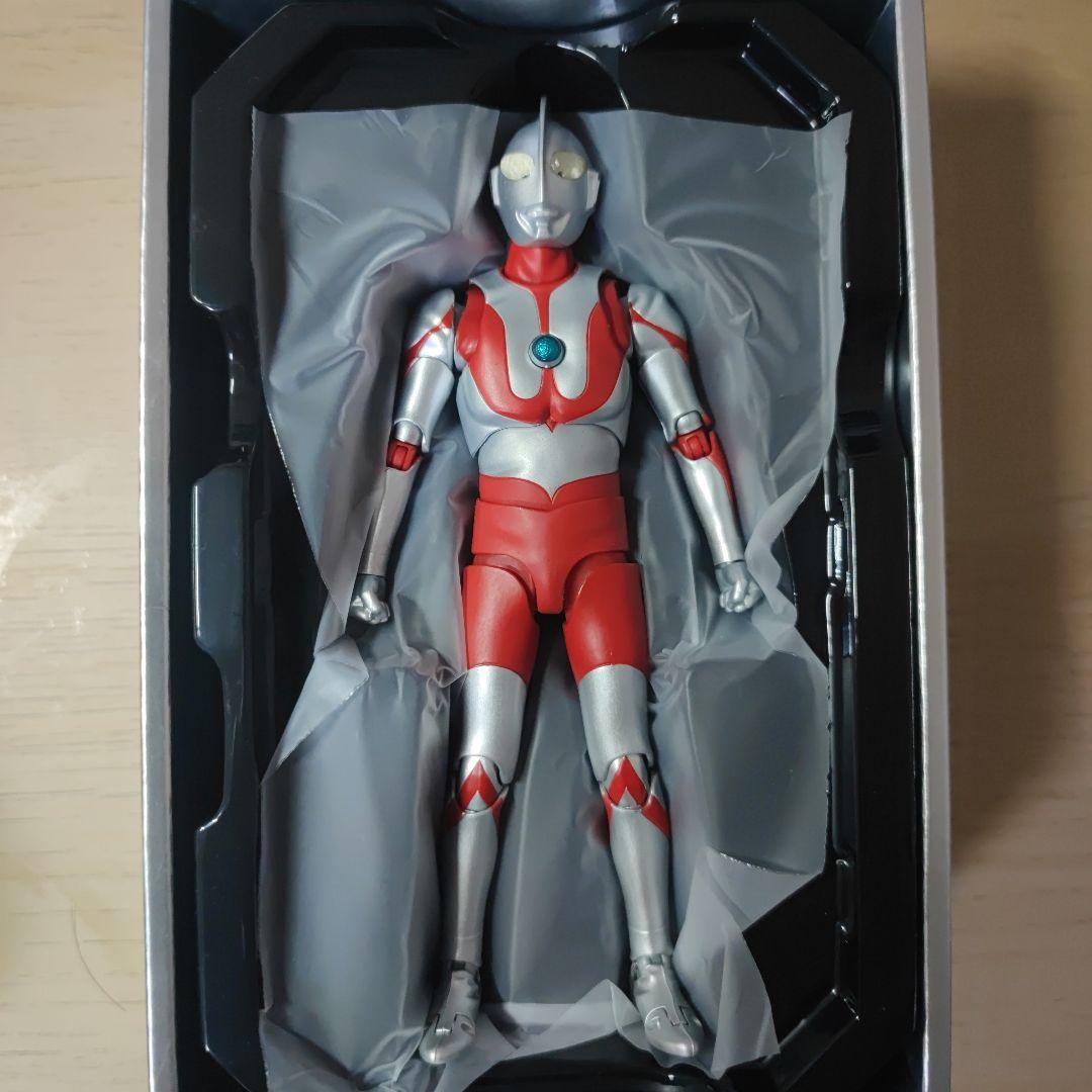 S.H.Figuarts ウルトラマン 真骨彫製法 フィギュア
