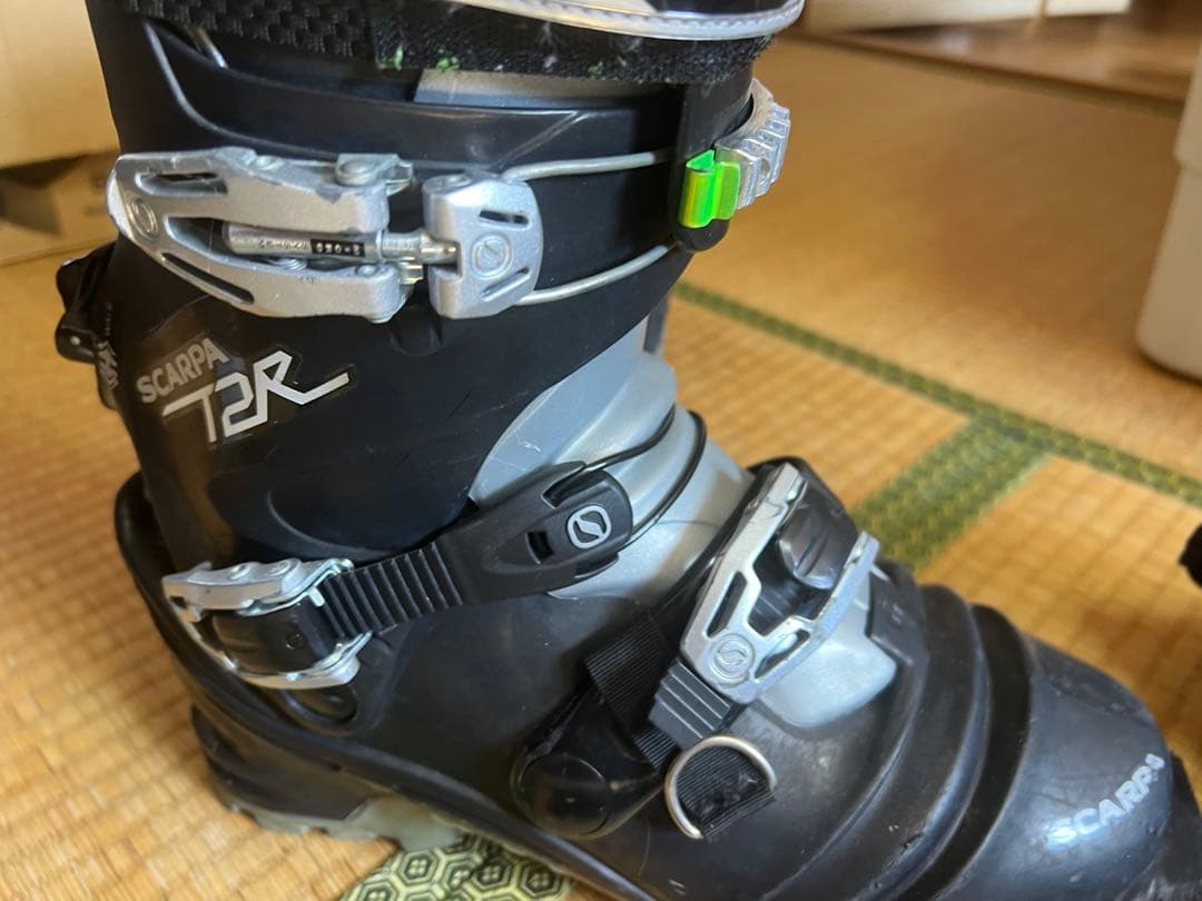 スカルパ SCARPA T2R 28.5cm テレマークスキーブーツ　75mm