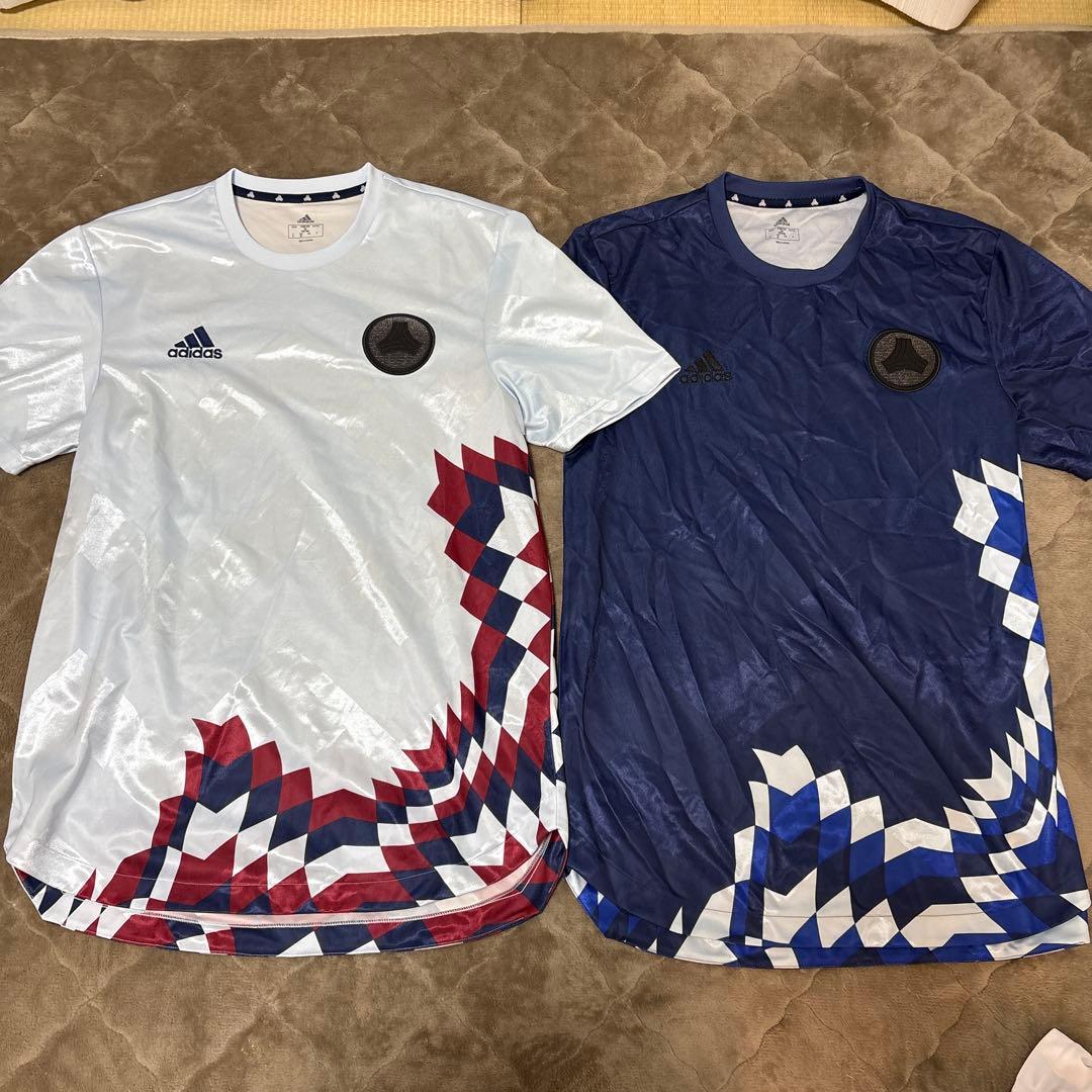 サッカー　トレーニングウェア　シャツ キーパーグローブ　ソックス　14点　新品