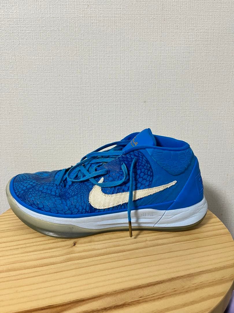 KOBE AD PE（デローザン、28.0、US10）