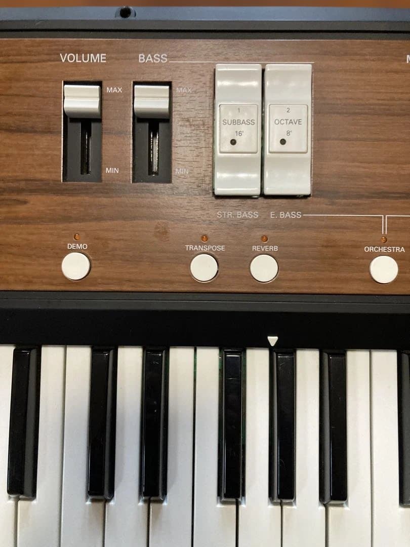 Roland C-180 クラシックオルガン
