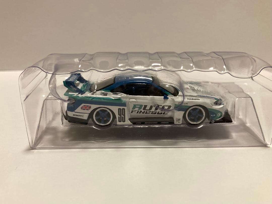 MINI GT シルビア S15