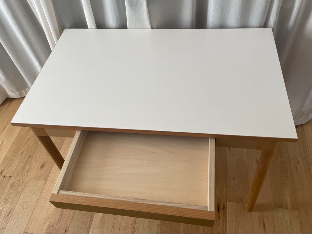 【IDEE】 STILT TABLE 1000 White