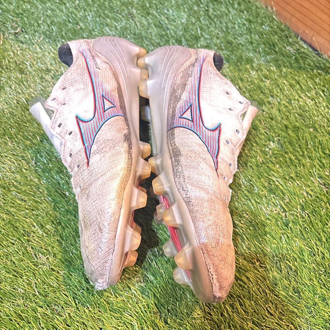 Mizuno α Japan