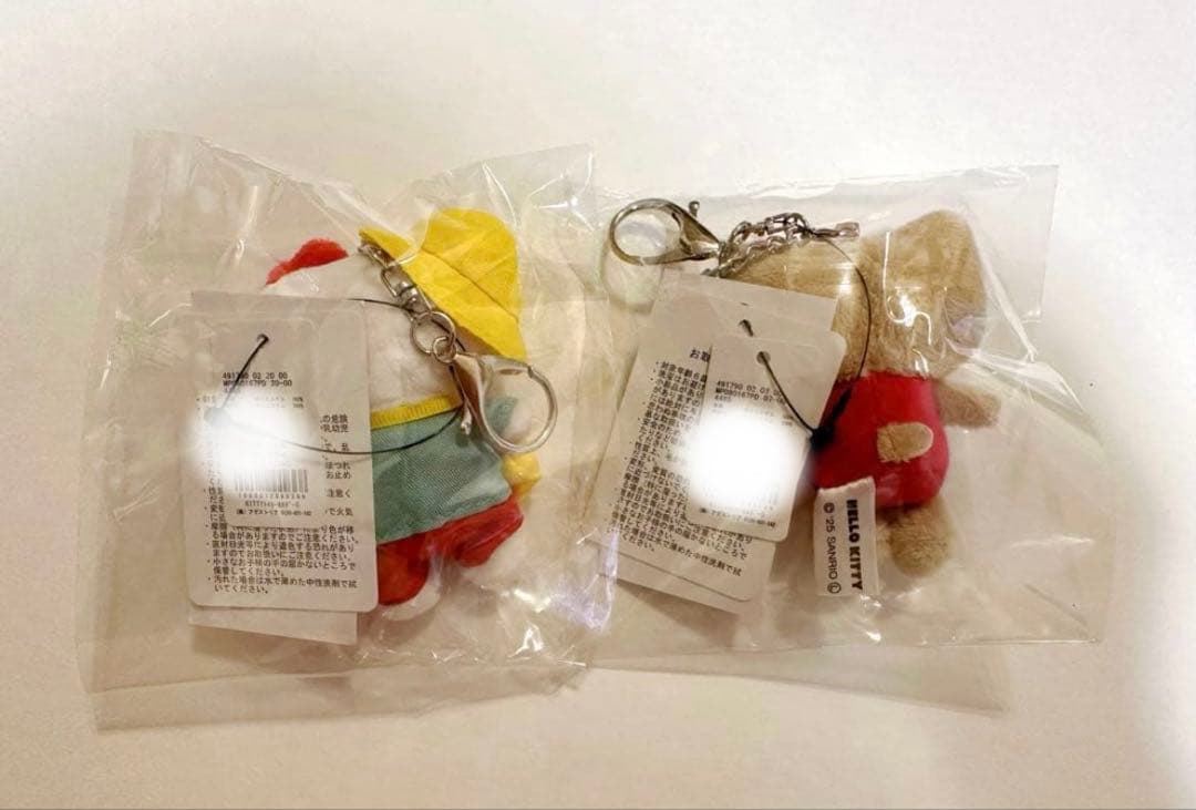 即購入可！ローリーズファーム　ハローキティ　キーホルダー