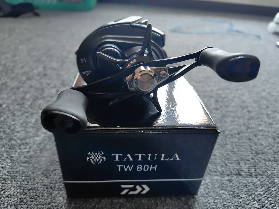 TATULA TW 80H ベイトリール