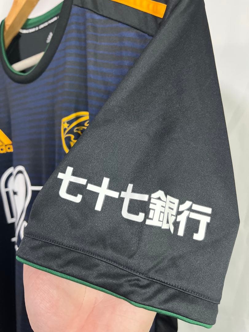 adidas アディダス　ベガルタ仙台　25周年記念　梁 勇基　リャン ヨンギ