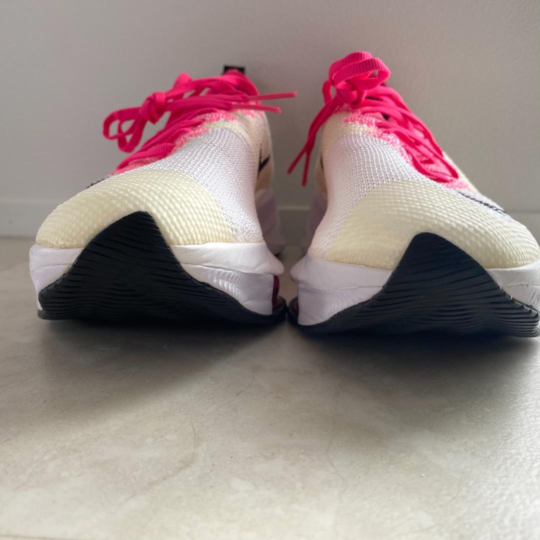 美品✨ナイキ 24.5 Nike W AIR ZOOM TEMPO NEXT%