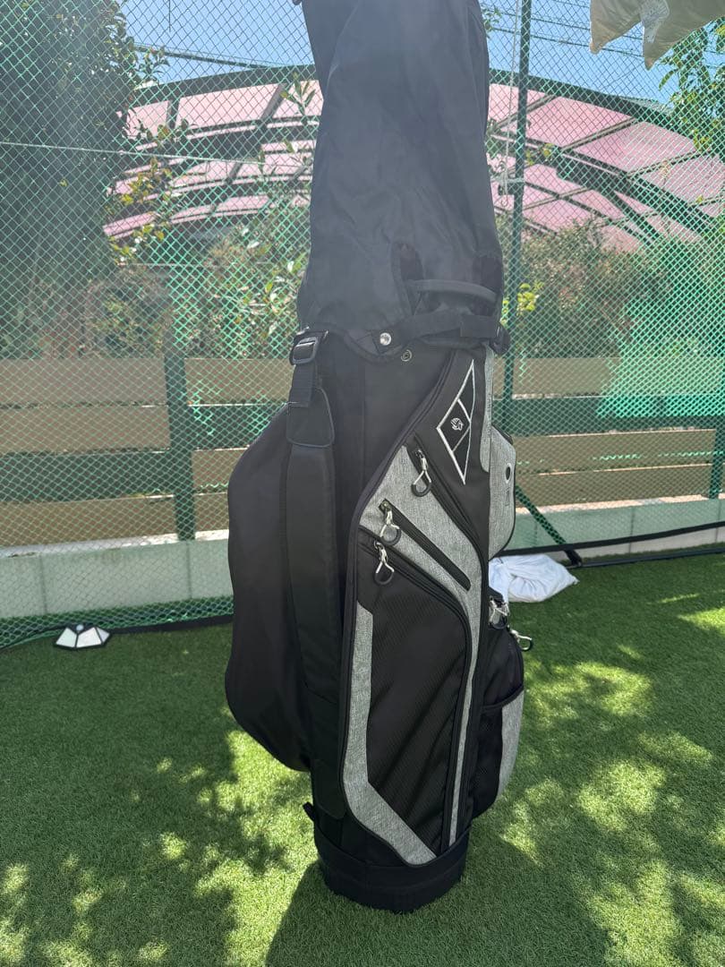 新品 Livsin Golf キャディバッグ ゴルフバッグ 9.5型 グレー
