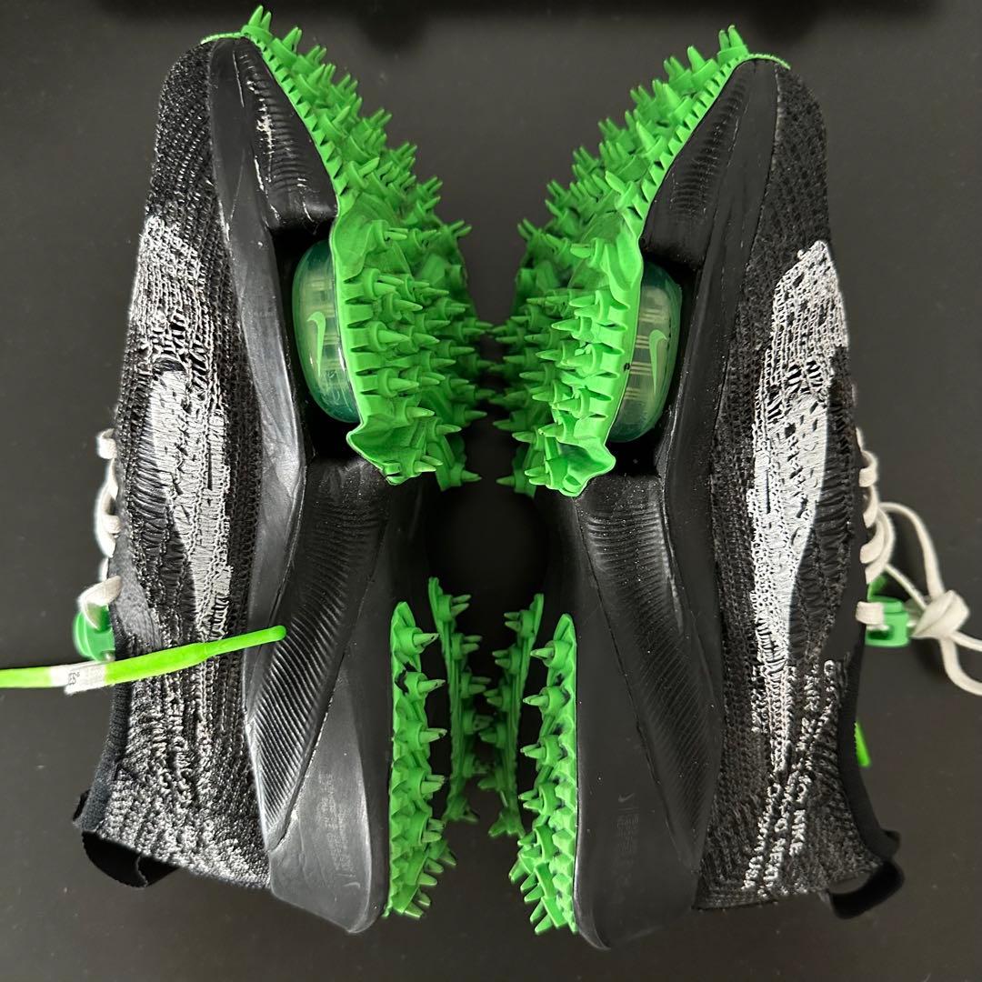 ナイキ x オフホワイト Air Zoom Tempo NEXT% スニーカー