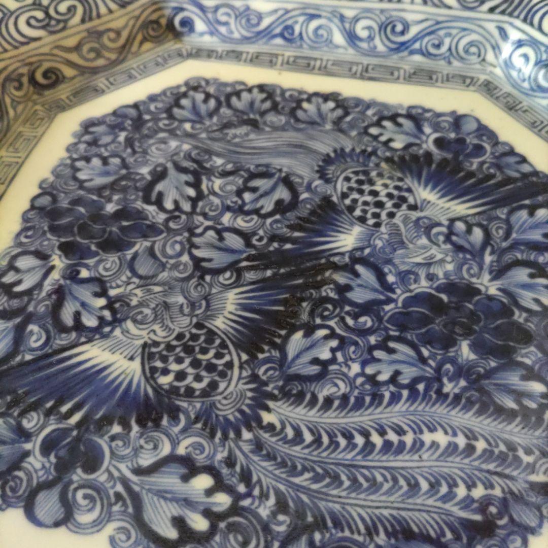 伊万里　線描き　八角形皿 鳳凰