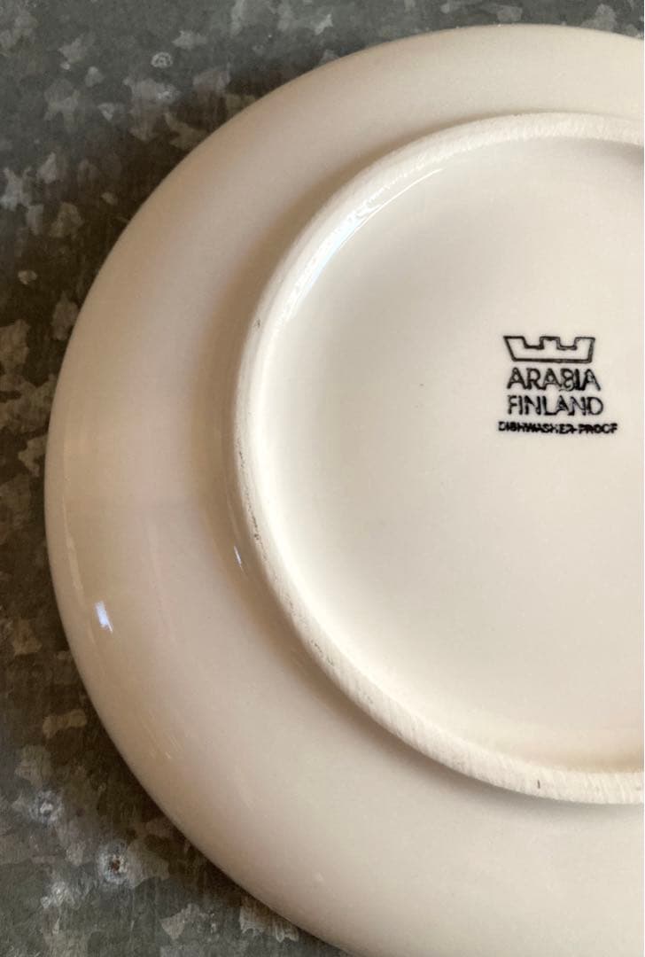 アラビア　ARABIA 子供用プレート　マグセット　ヒールライネン