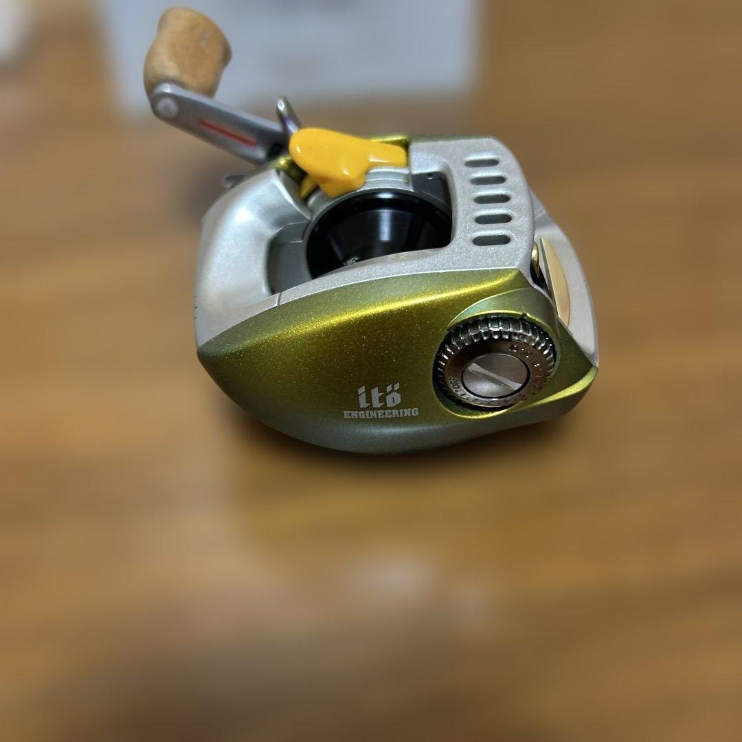 リール Daiwa TD-ito105HL