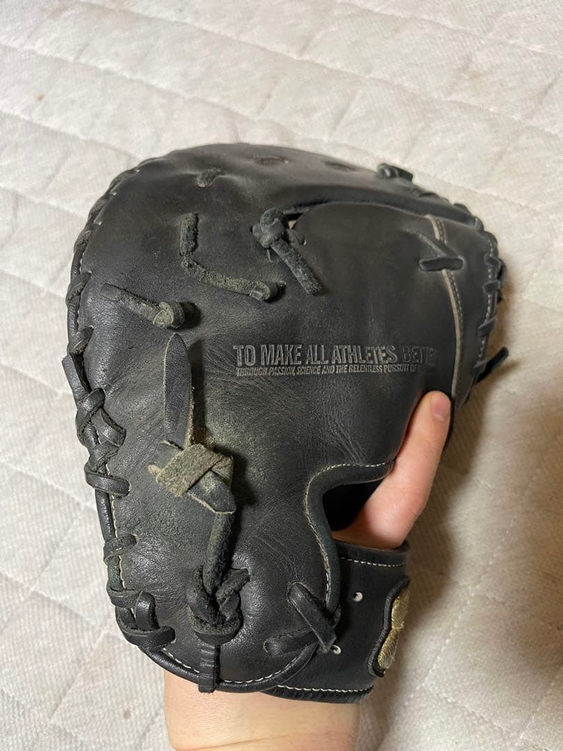 Under Armour GRB0215 黒 野球グローブ