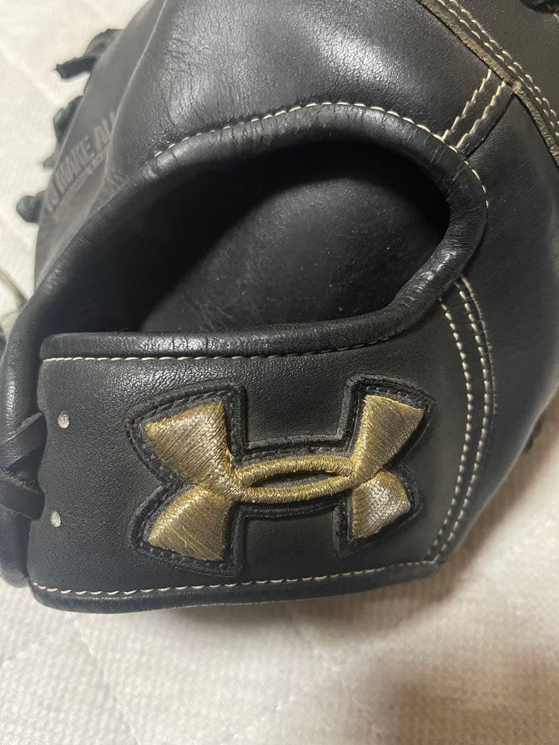 Under Armour GRB0215 黒 野球グローブ