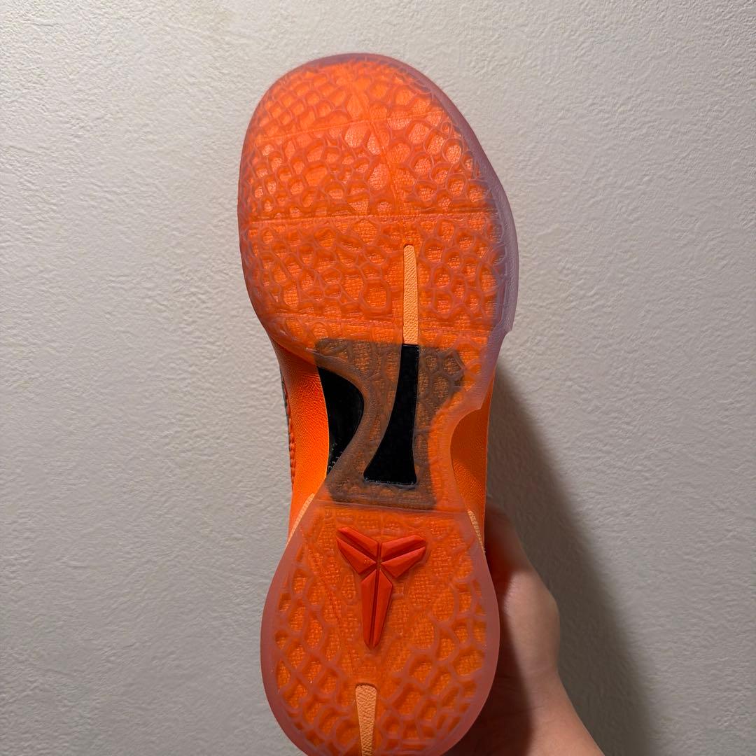 Kobe VI Protro オレンジ 29 cm