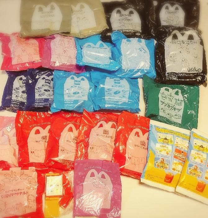 ハッピーセット まとめ売り 71点＋おまけ2点(チェンソーマン・進撃の巨人)