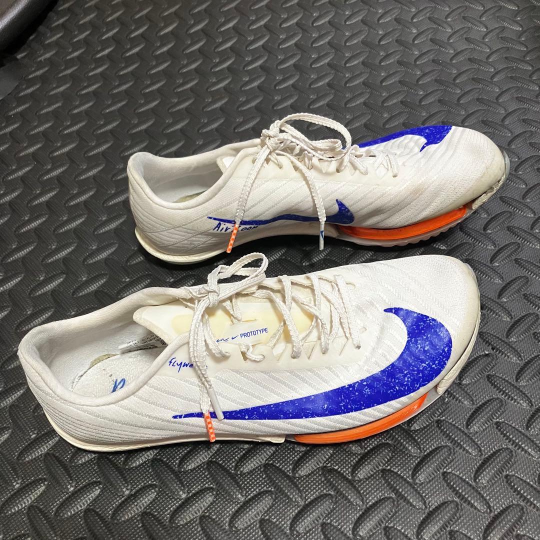 ま*！様 Nike マックスフライ2 24.0