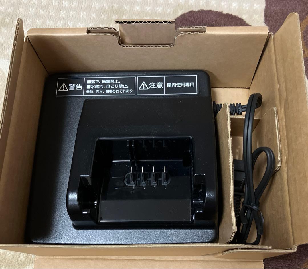 【新品未使用】　パナソニック　電動自転車　充電器　NKJ074Z