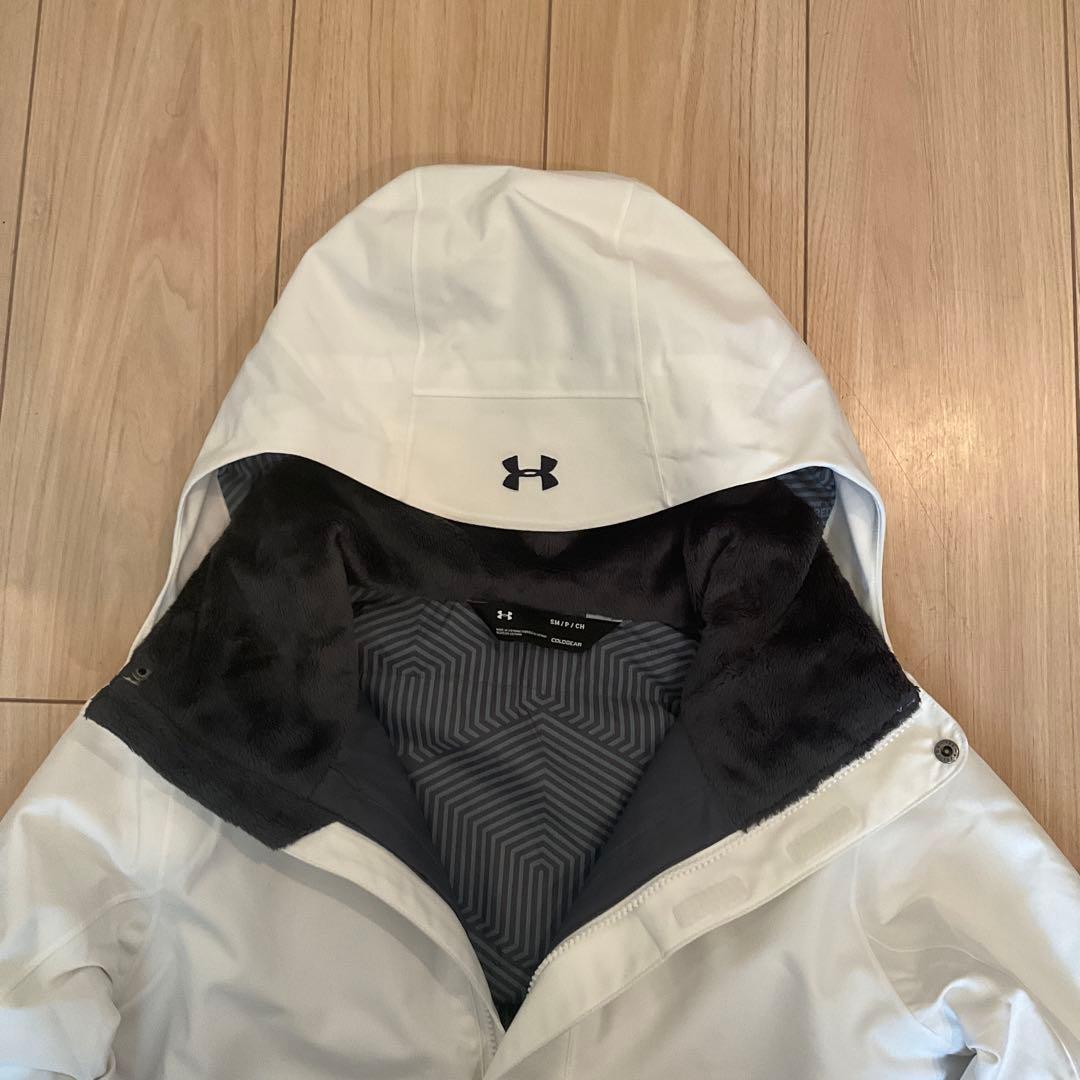 Under Armour レディース スキーウェア スノボジャケット