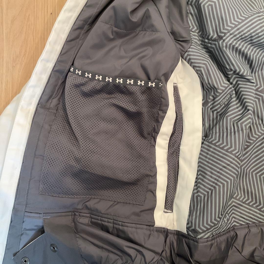 Under Armour レディース スキーウェア スノボジャケット