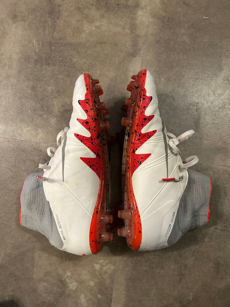 NIKE ハイパーヴェノム ファントム 2 NJR FG