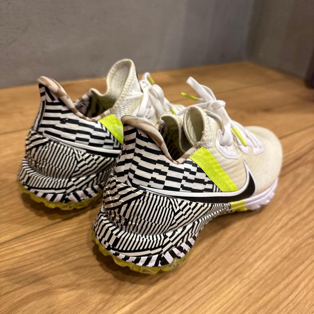 未使用★Nike ゴルフシューズ 女性用 ホワイト/イエロー24cm