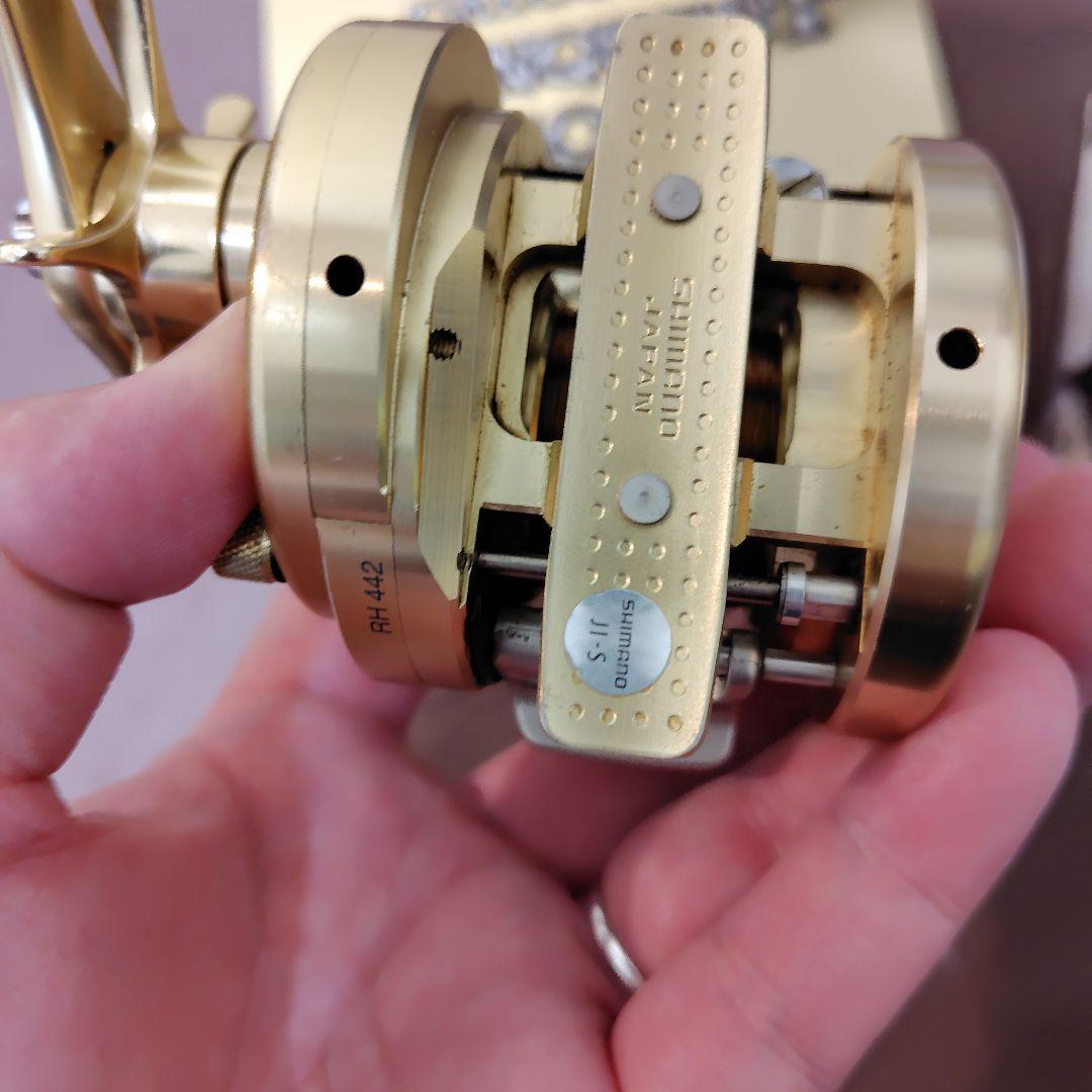 リール SHIMANO CALCUTTA CONQUEST 100