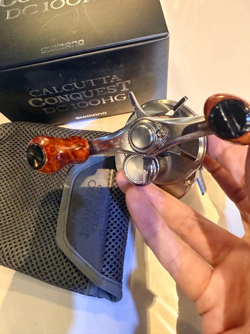 20カルカッタコンクエストDC100HG中古実釣5回ほどフィールド使用カスタム有
