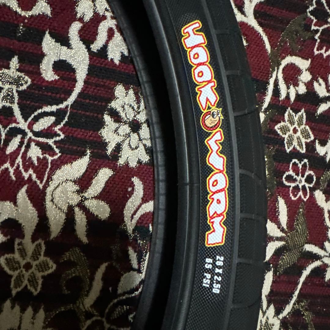 MAXXIS HOOKWORM タイヤ 26x2.50