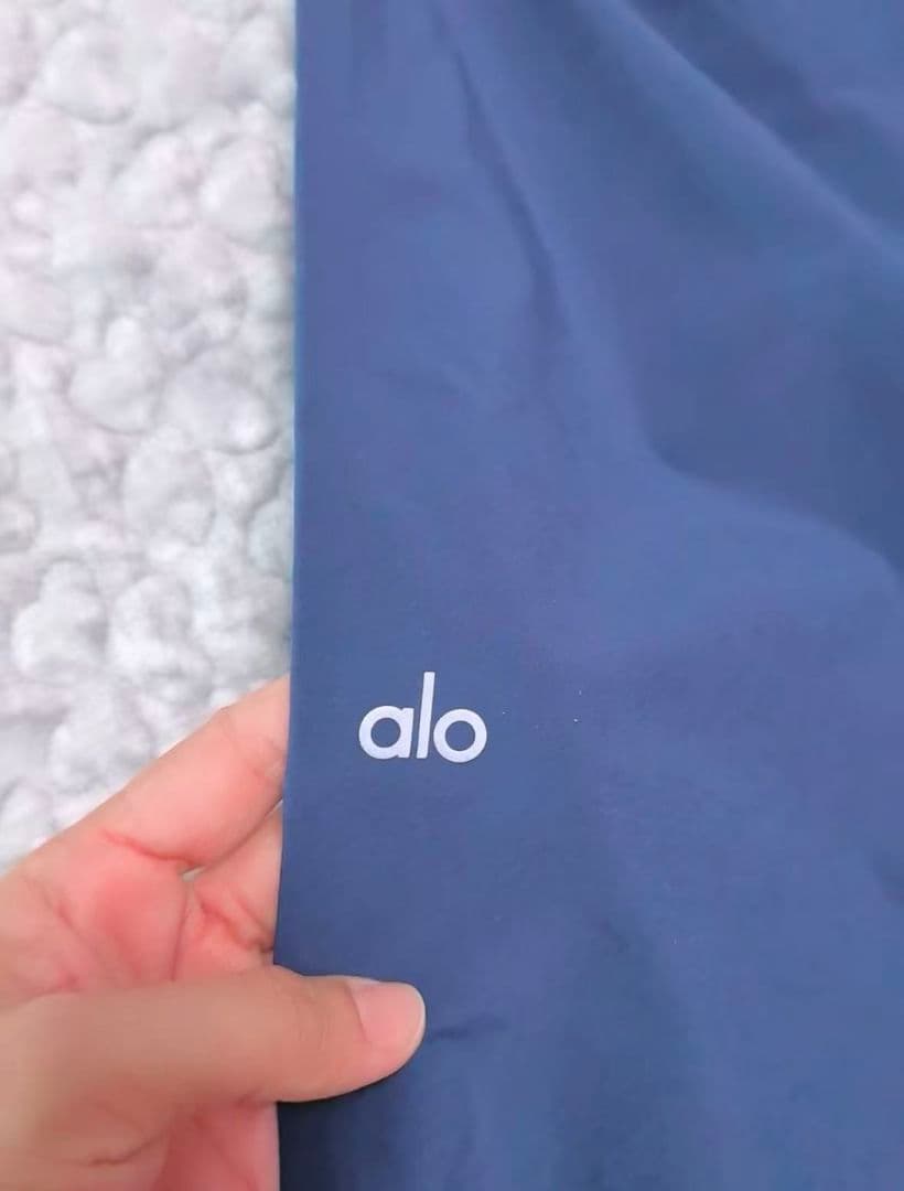 新品未使用 alo Yoga ヨガパンツ ブルー Mサイズ