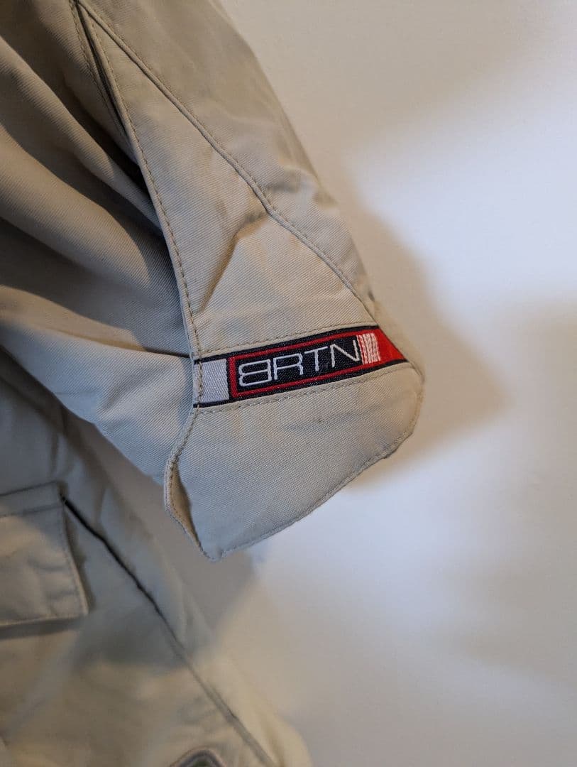 【美品】BURTON　バートン　スキー　ボードウェア　ジャケット【即発送】